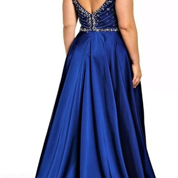 Royal Blue Mac Duggal Gown 16w - Picture 5 of 5